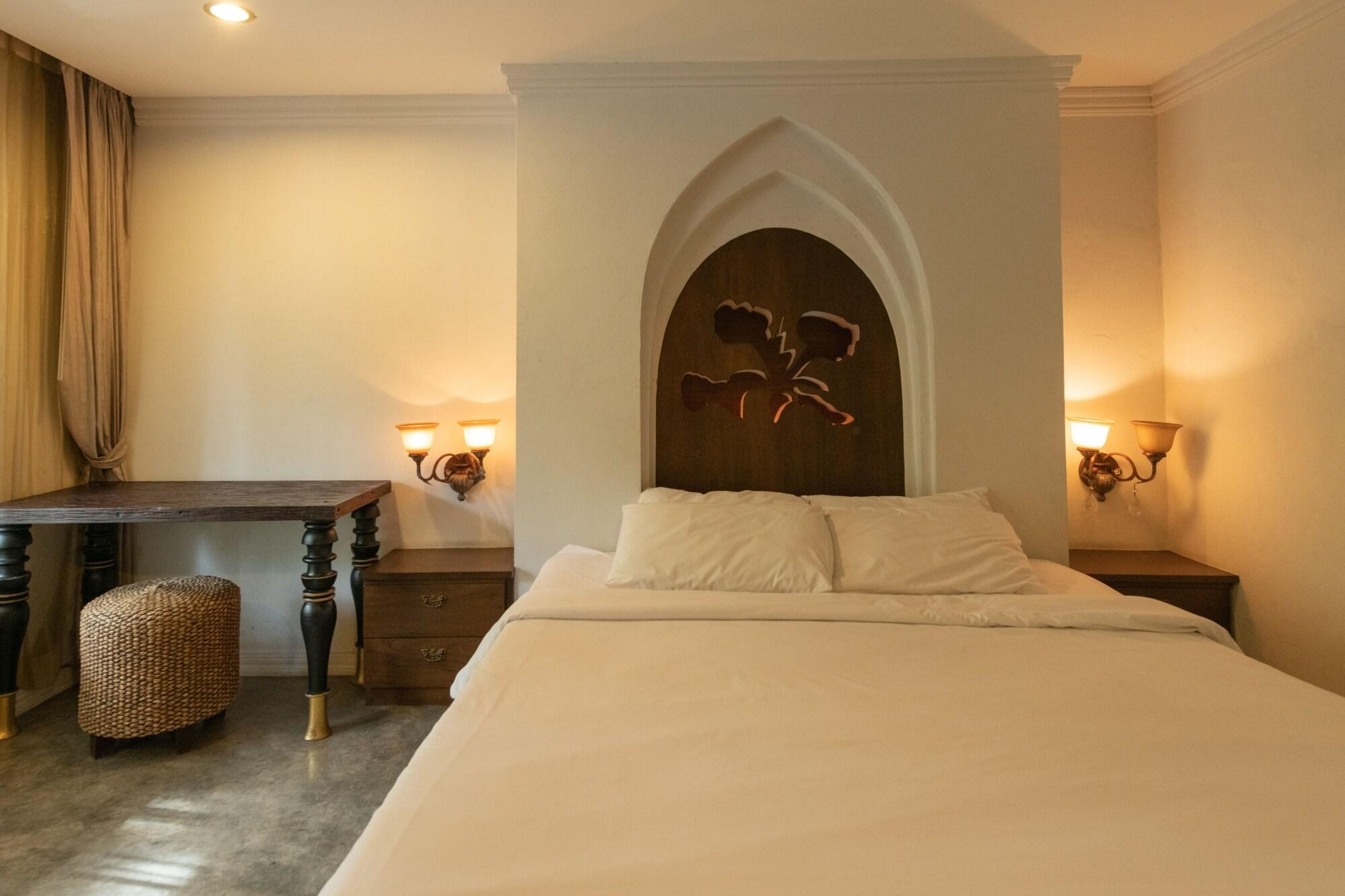 Chompor Lanna Hotel 치앙마이 외부 사진