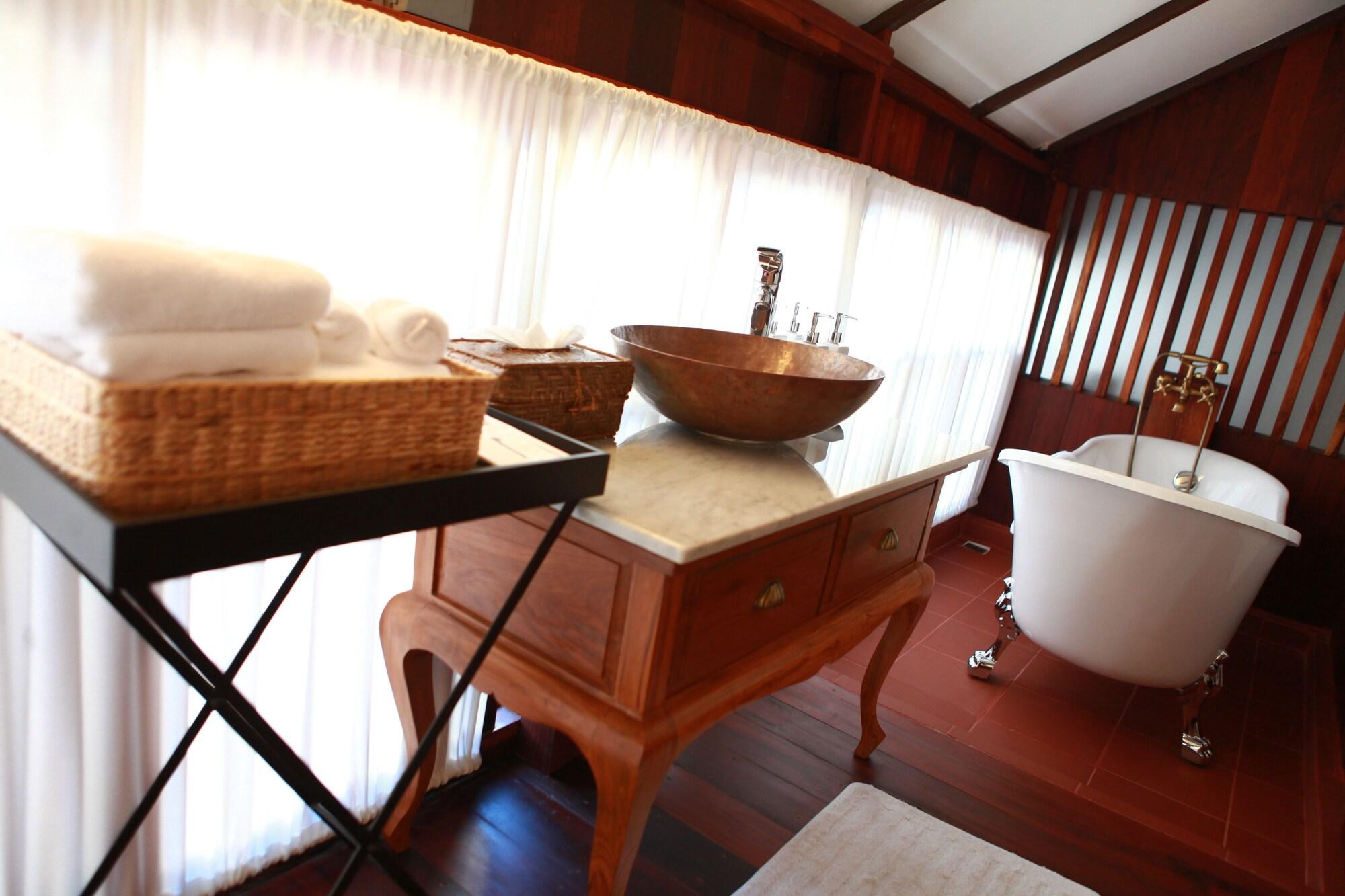 Chompor Lanna Hotel 치앙마이 외부 사진